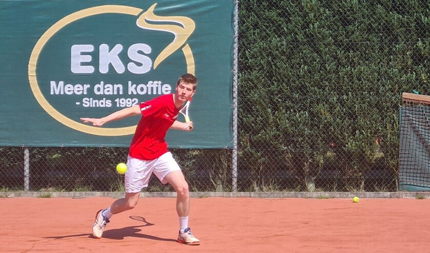 <p>Joris van der Velden speelt al jaren bij Eeckenrode en maakt deel uit van het eerste team.</p>