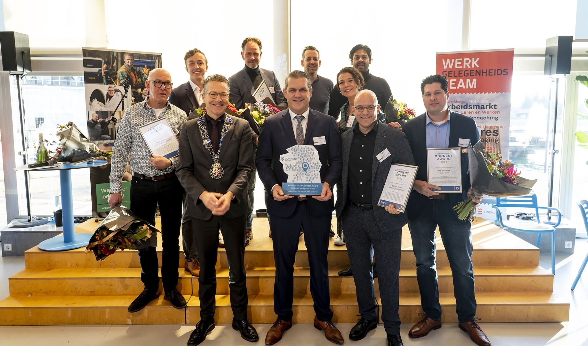 Alle genomineerden bij elkaar met vooraan links burgemeester Dijsselbloem en naast hem Rick Polman. (Foto: Thomas Bakker). 