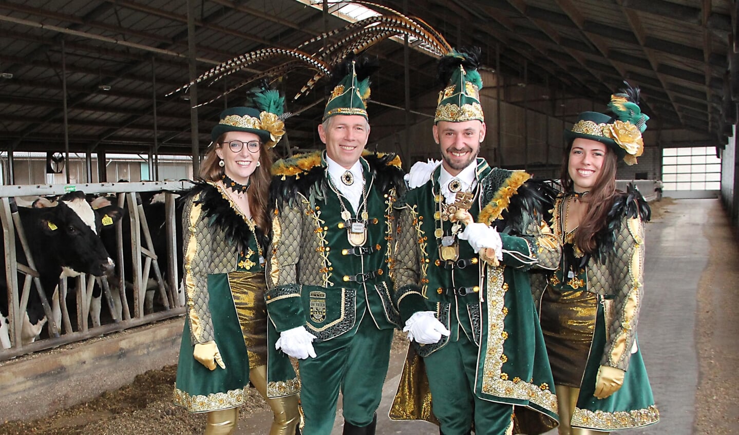 Prins Giel, Adjudant Peter en de hofdames Claudie en Sabine.
