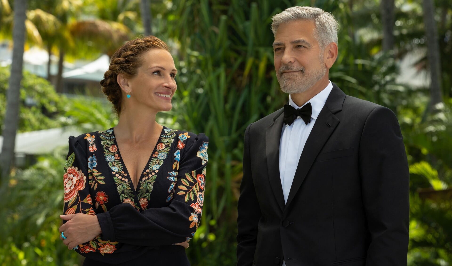 Julia Roberts en George Clooney in Ticket to Paradise 
