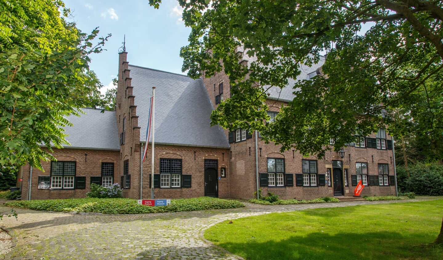 Het markante pand De Wieger is een eeuw geleden gebouwd. (Foto: Joyce van Dijk)