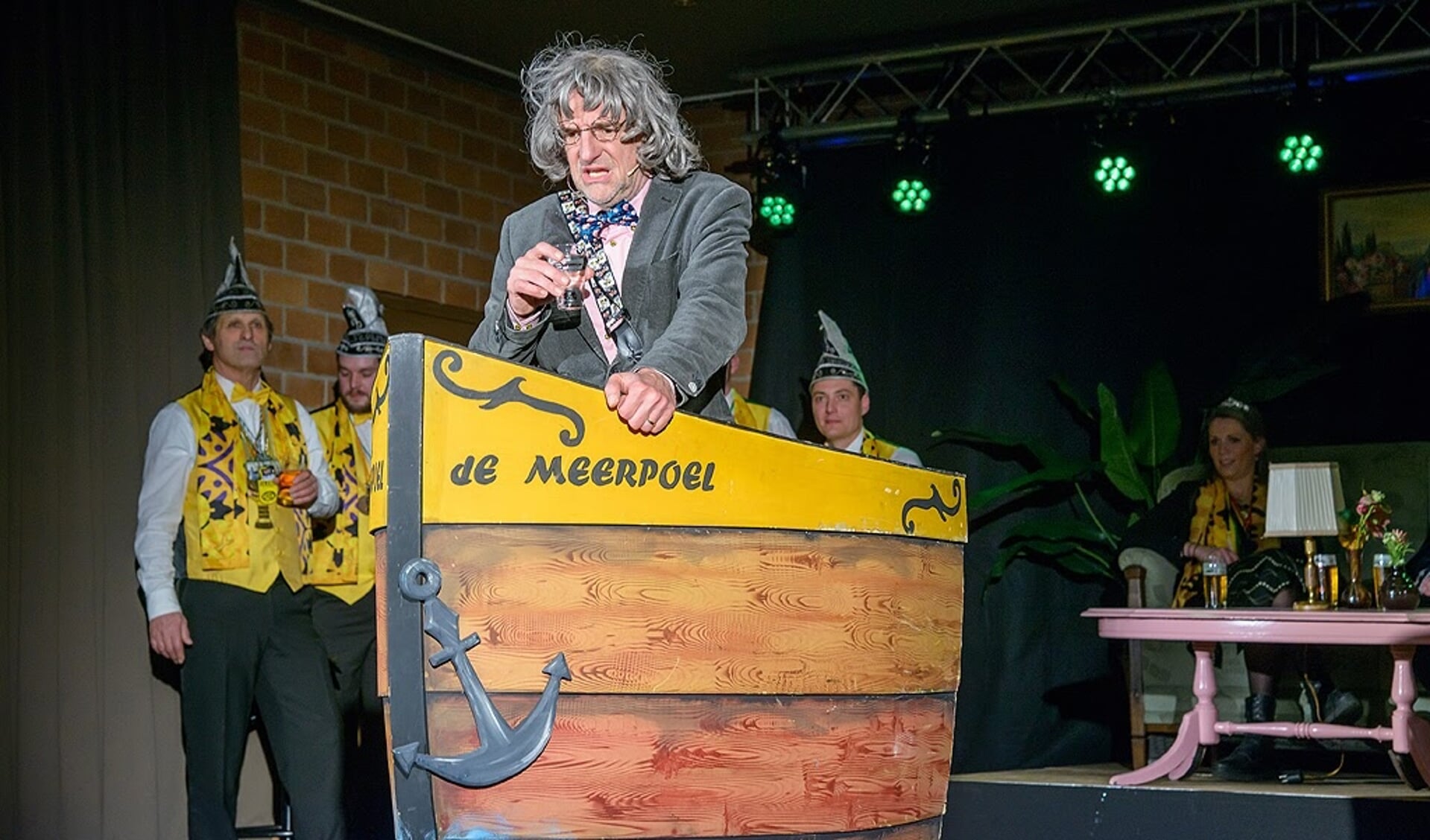 Hans Keeris, Brabants kampioen tonpraoten, was ook aanwezig tijdens de zàonikaovend van De Meerpoel. (Foto: Eric Driessen/Siris)