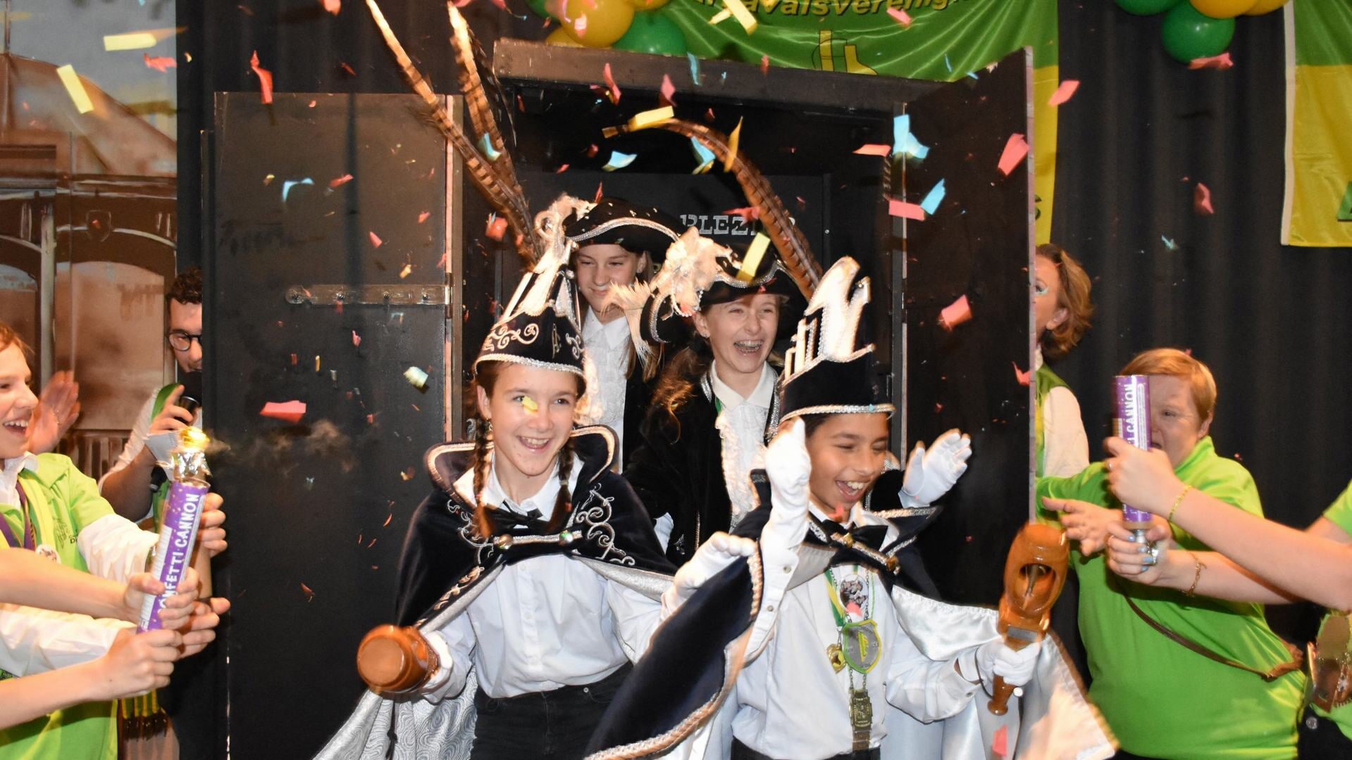 Afgelopen zondag is Jeugdprinses Floor d’un Urste onthult bij carnavalsvereniging De Pompers.