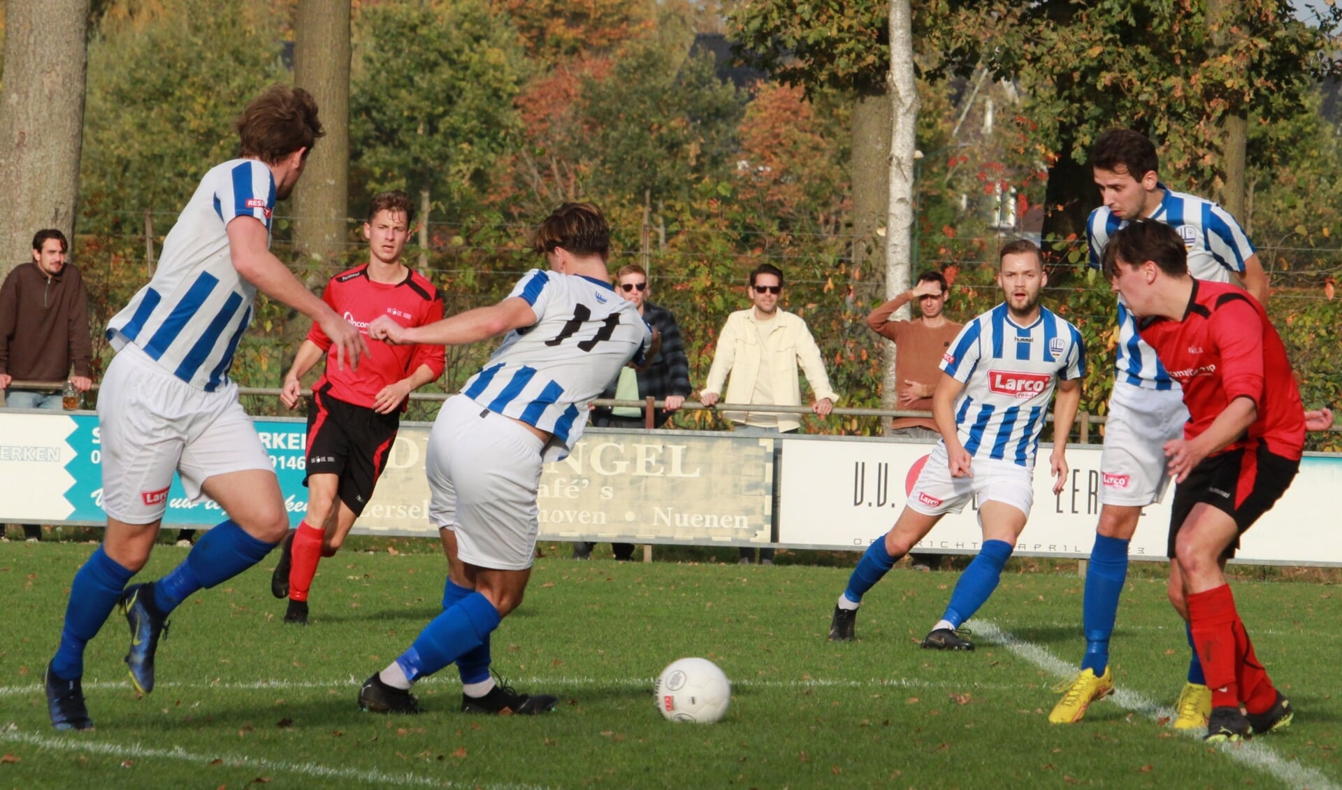 Foto van de laatste wedstrijd EFC-Someren in oktober 2022, uitslag 1-0. (Foto: Jelle Sleegers)