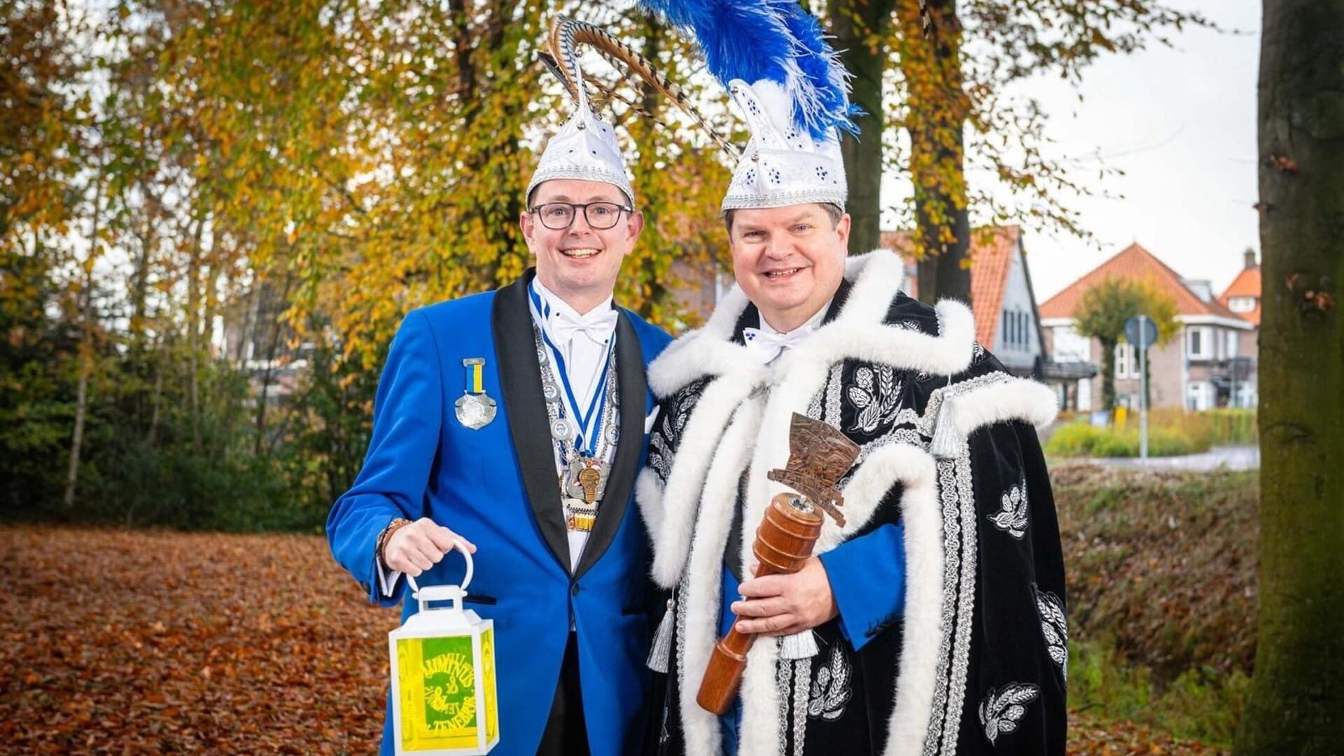 Prins Luminus van Brouwersgat en zijn adjudant Tenebris (Rob Bakermans) zijn klaar voor carnaval 2024.