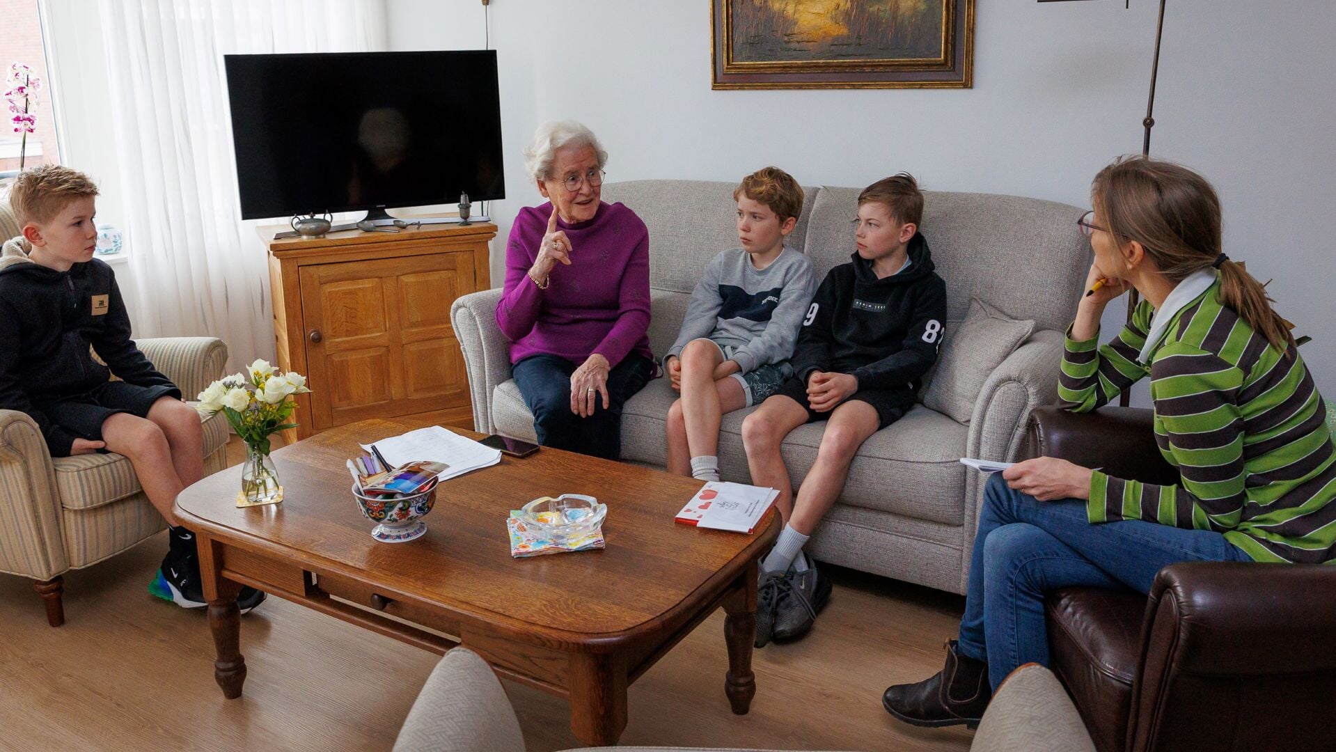Van links naar rechts: Mac,  Niel de Win-Coolen, Guus, Ties en  Wolmet Barendregt (Foto: Connie Sinteur)
