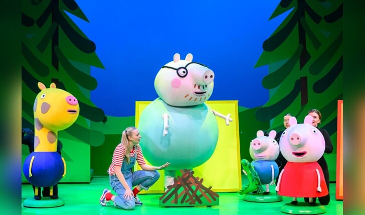 Peppa Pig komt in de meivakantie naar Theater De Hofnar. 