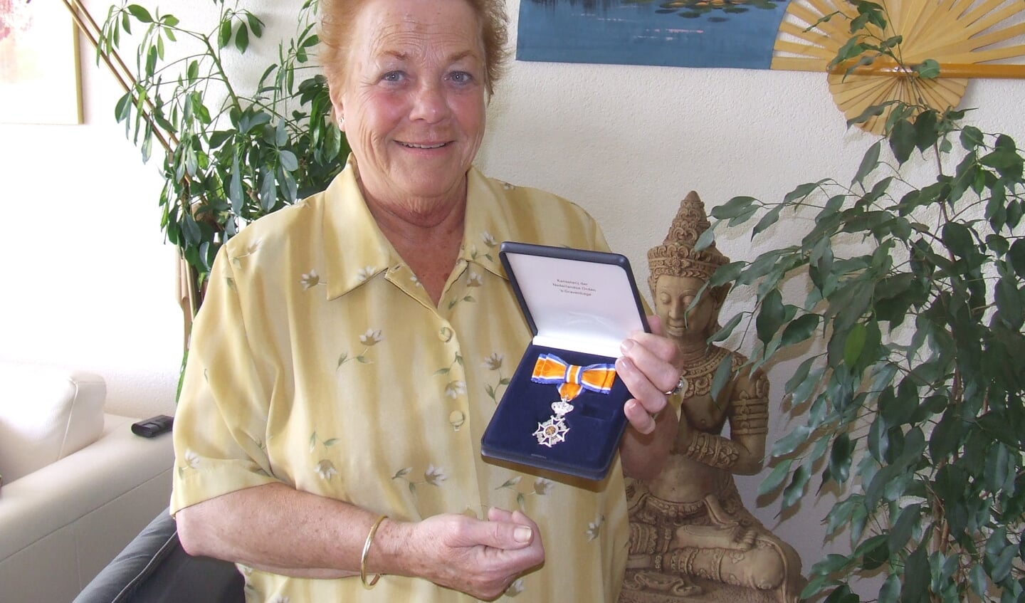In 2010 ontving Jeanne Hildering een Koninklijke onderscheiding.