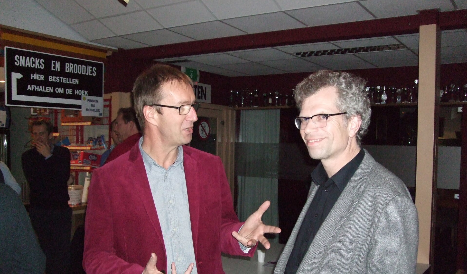 Links dagvoorzitter Jan Pieter Stam (BSF) en rechts directeur Adriaan van Engelen van Stimular; de werkplaats voor Duurzaam Ondernemen.