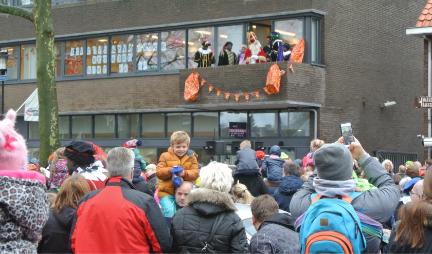 Ook op de Hessenweg in De Bilt was de belangstelling massaal.