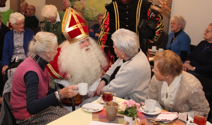 Sinterklaas voert in Dijckstate gesprekken op niveau.