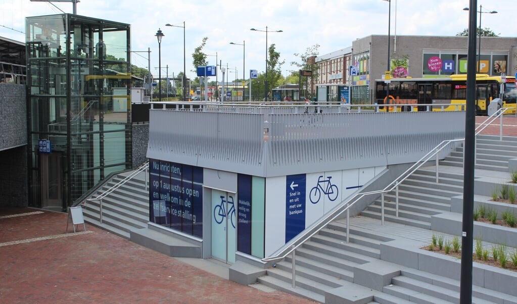 Vanaf 1 augustus is de nieuwe fietsenstalling bij het station operationeel.