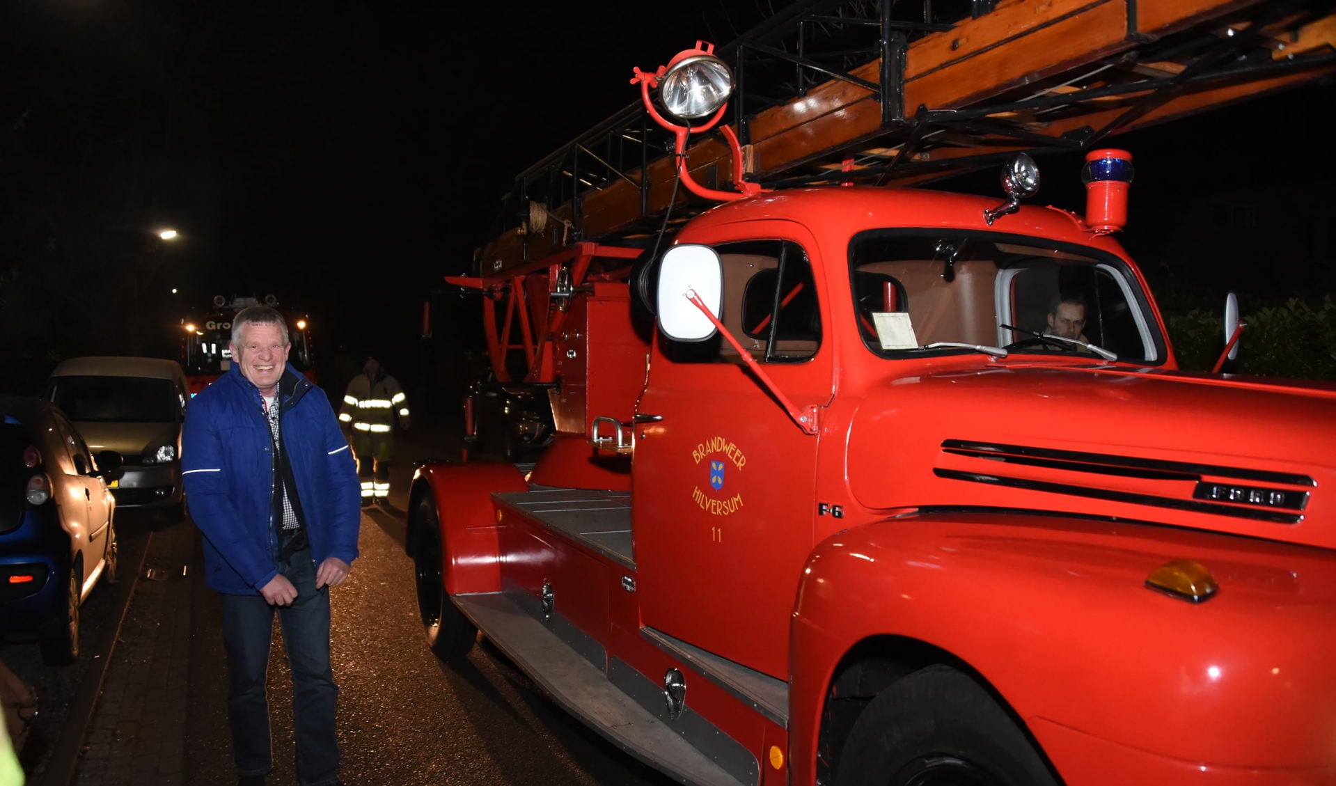 Dick van Dijk wordt 'opgebracht'. (foto Aneo Koning).