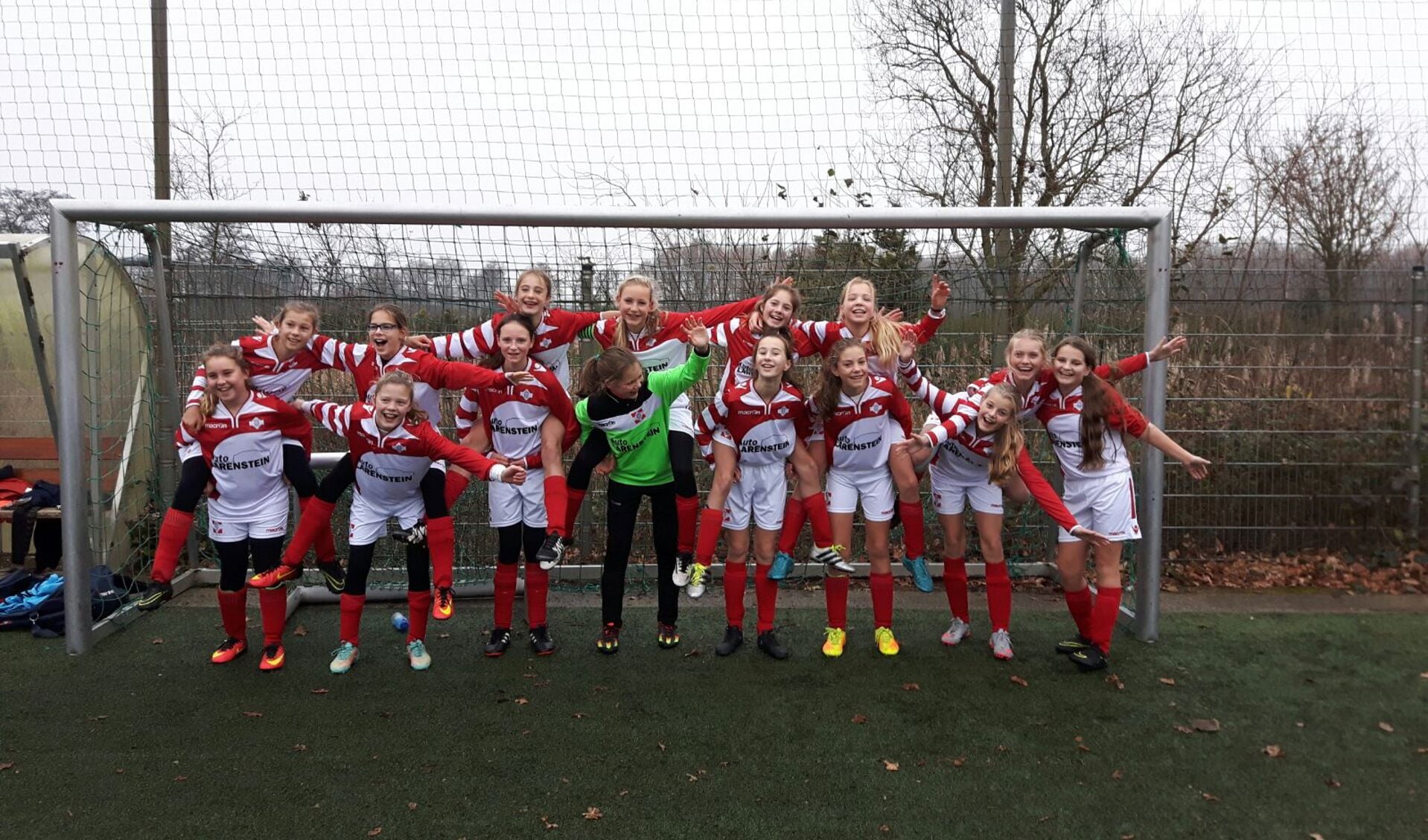Na de winterstop zijn er maar liefst negen meisjesteams actief bij FC De Bilt in vijf verschillende leeftijdscategorieën.