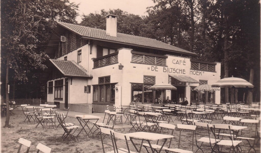 Café De Biltsche Hoek anno 1940.
