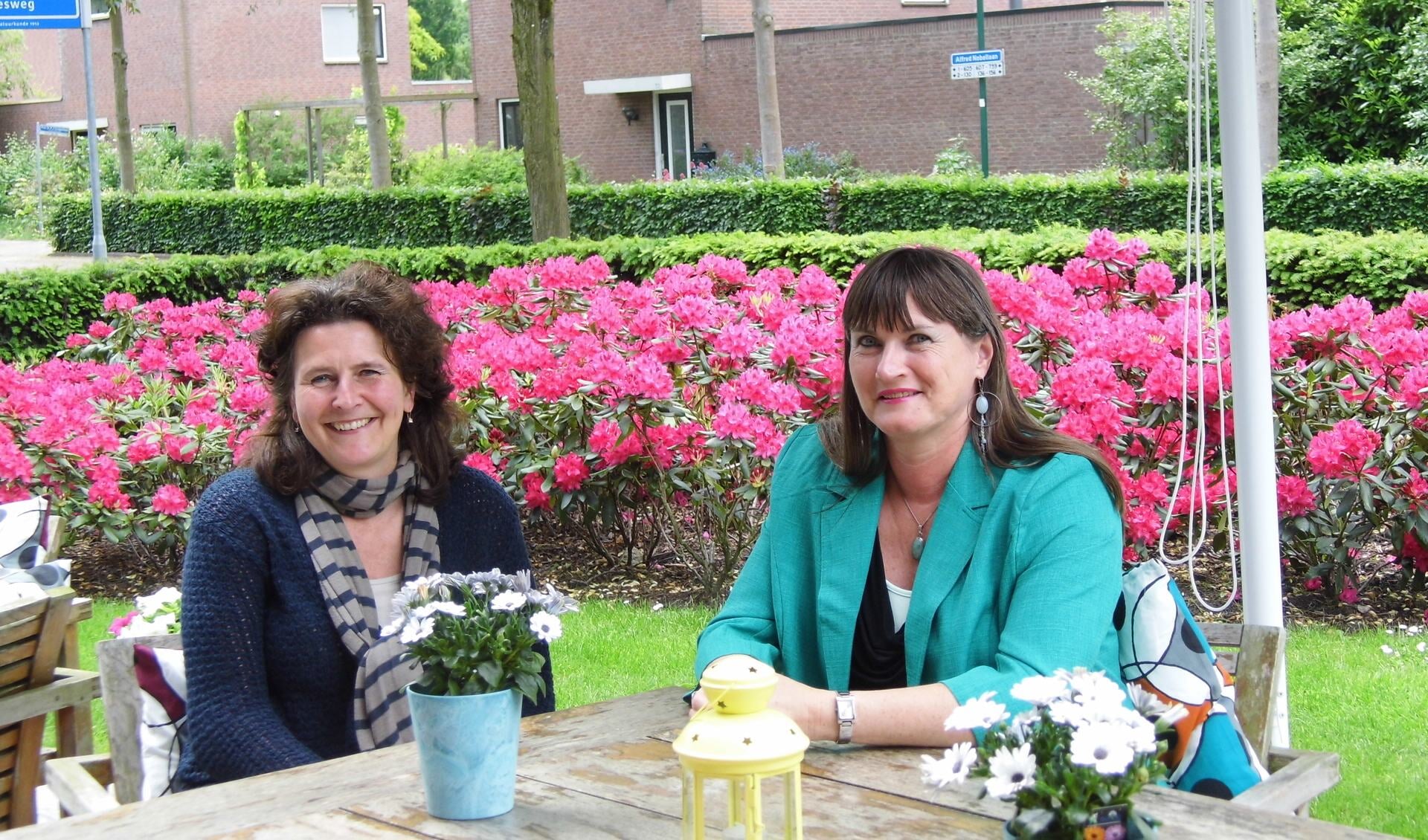 Mirjam Vlakenburg (links) en Wilma van Poelgeest verwachten veel belangstelling bij de zomeractiviteiten in De Bilt en Maartensdijk. Nieuwe initiatieven zijn welkom.