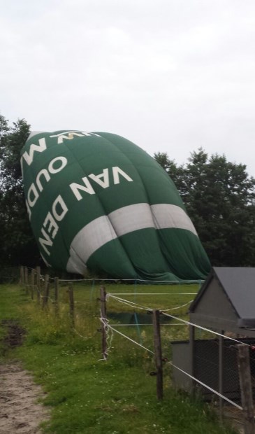Luchtballon strandt in Groenekan