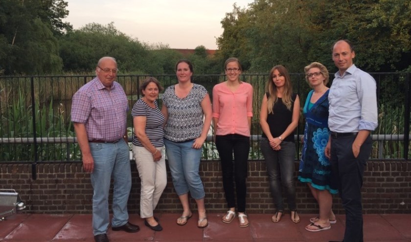 Deelnemers aan de door Beter de Bilt georganiseerde bijeenkomst(-en) maandag 6 juni.