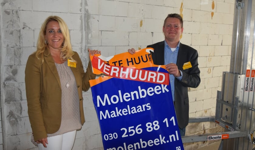 Jelle en Wiljanda zijn blij met de extra vierkante meters die straks bij zaak getrokken worden.
