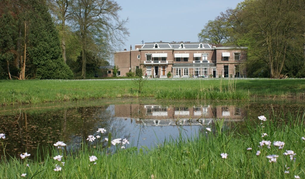 In het voorjaar maakt de natuur van Landgoed Oostbroek zich op voor volle bloei.