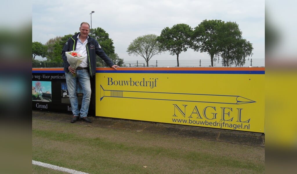Onderdeel van deze sponsoring is een mooi reclamebord, dat in aanwezigheid van Egbert Nagel officieel werd onthuld.