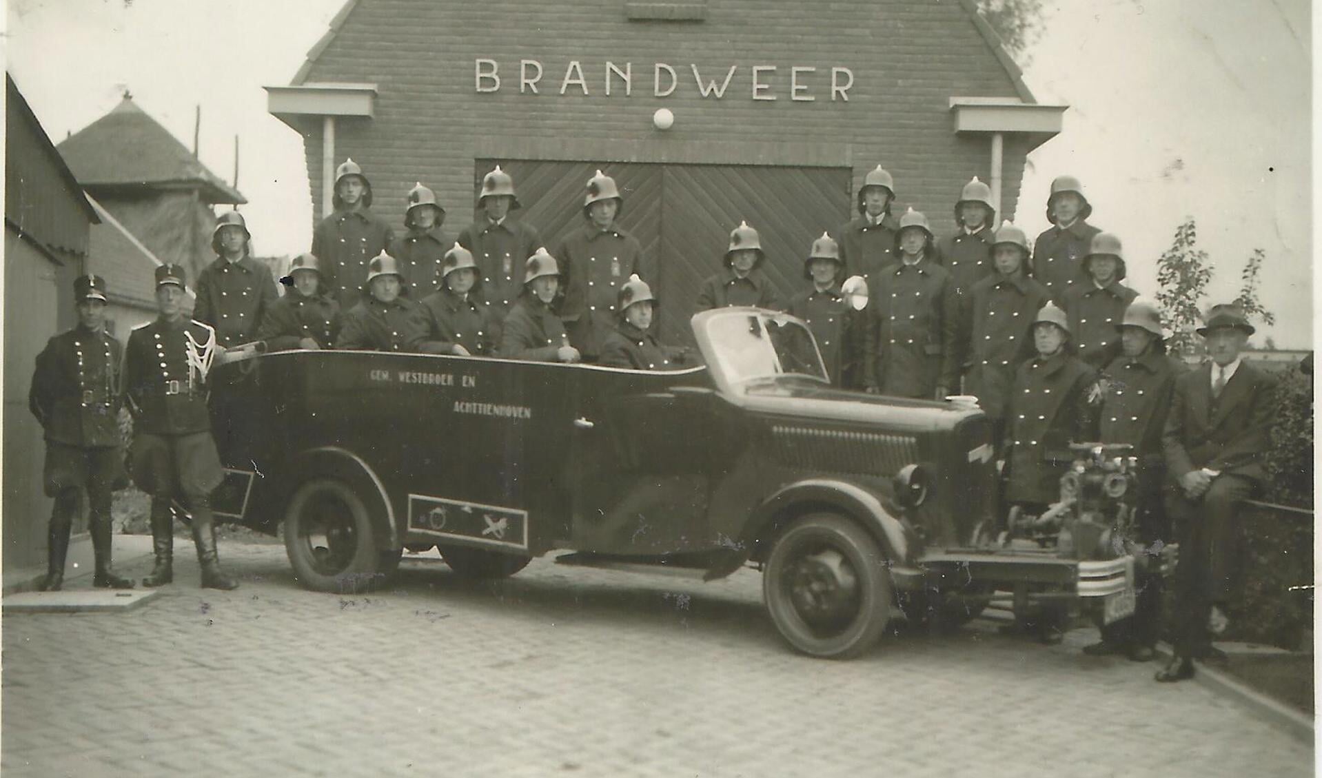 Het korps in 1941.(foto uit het archief van Wout van Winssen)
