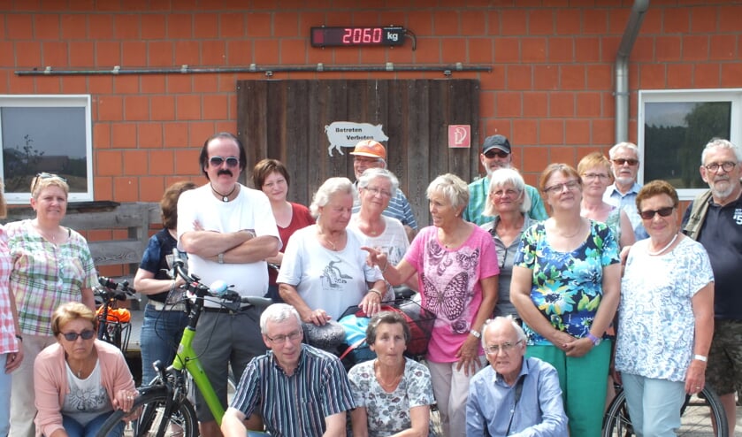 De deelnemers aan de fietstocht in Coesfeld.  