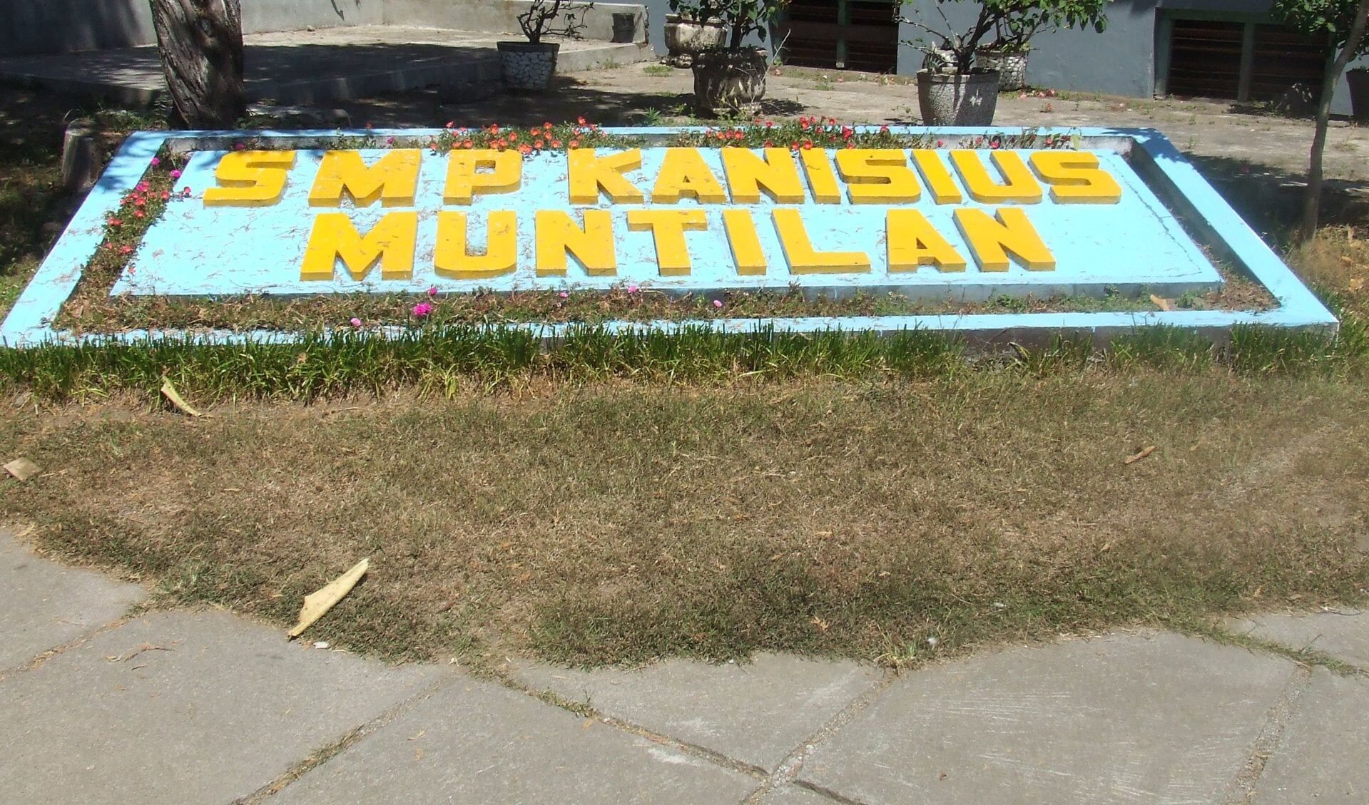 De basisschool Kanisius in Moentilan.