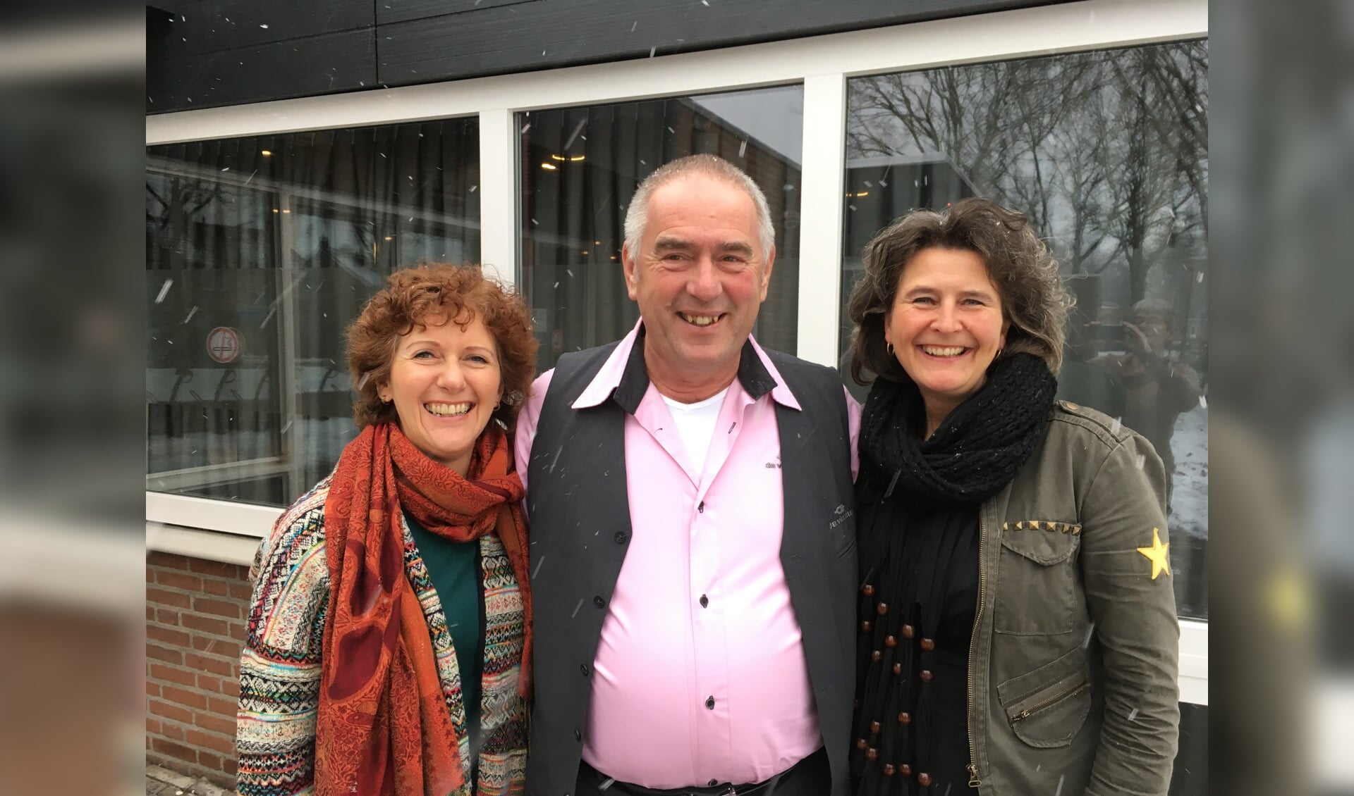  V.l.n.r.: Cynthia Vrijsen, Gerrit Sodaar en Mirjam Valkenburg organiseren de markt Samen Leuke Dingen Doen in De Vierstee.