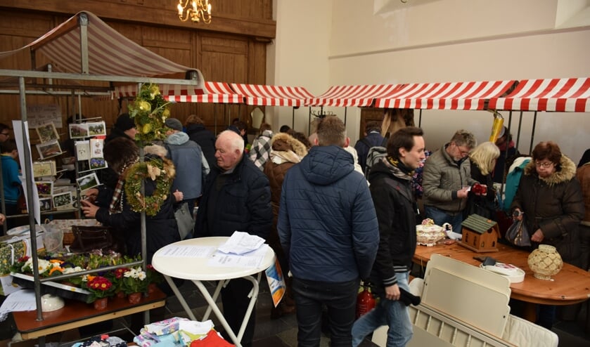 Zaterdag 17 maart was er in Westbroek een actiedag voor het dak van het Kerkgebouw van de Hervormde Kerk.