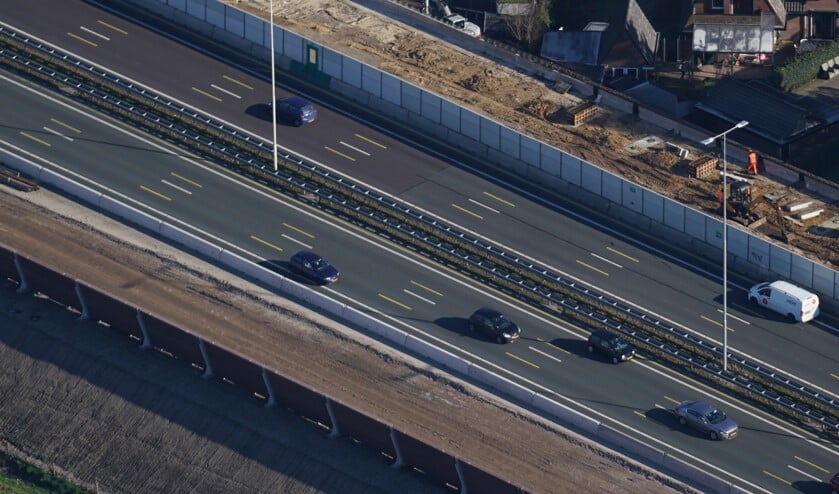 Weggebruikers kunnen sinds eind april op het hele traject 3 rijstroken gebruiken.