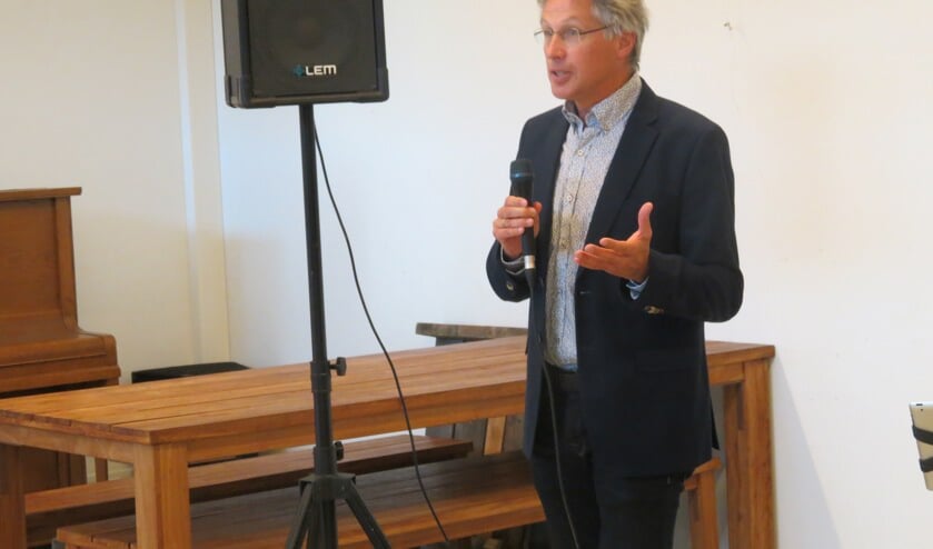 Wethouder Hans Mieras opende de 21ste Kunstroute van Kunstkring BeeKk.