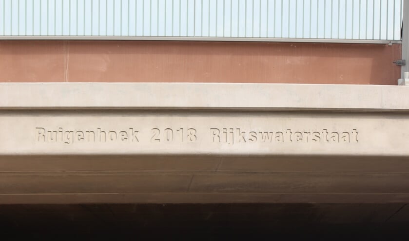 Het Groenekanse viaduct heet nu Ruigenhoek.