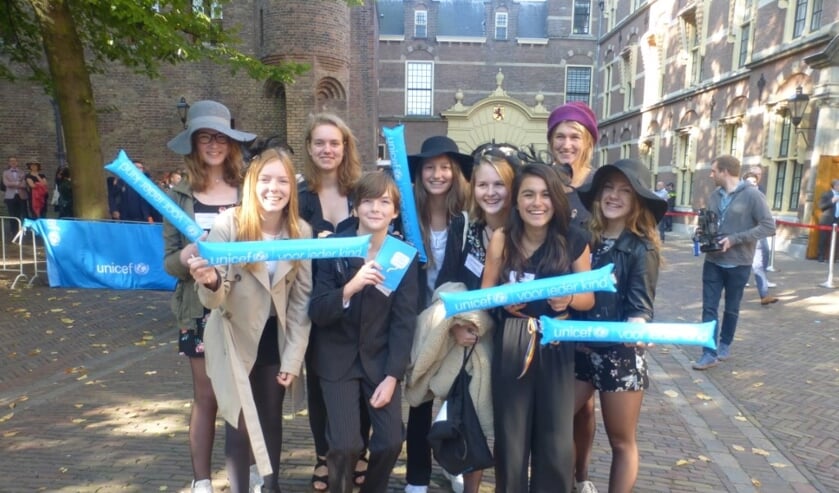 Het debatteam van De Werkplaats in Den Haag.