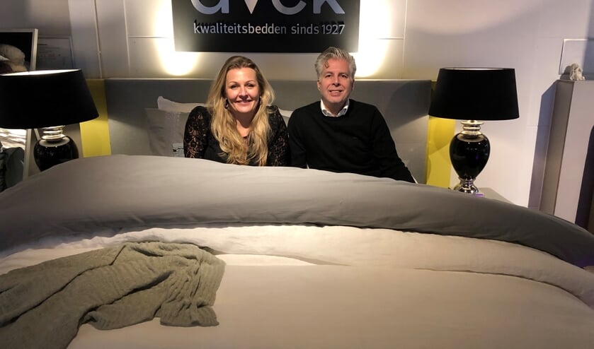 Voor de presentatie van boxsprings van Friese makelij hebben Geert en Rilana een aparte showroom ingericht.