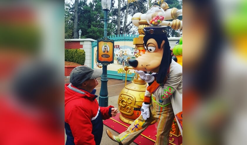 Ontmoeting in Disneyland Parijs.