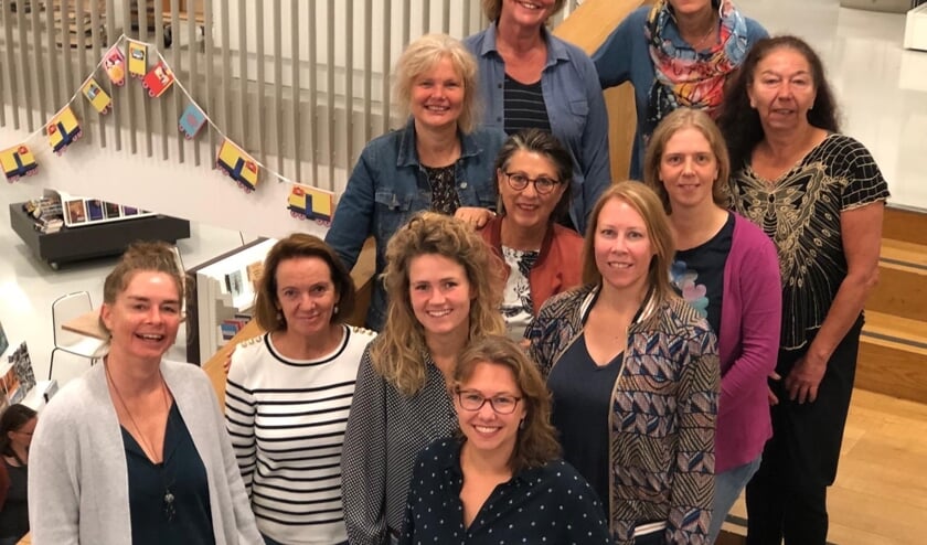 Leden van de werkgroep KidS en medewerkers van Kunst Centraal, Kunstenhuis en IDEA.