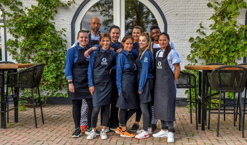 Officiële opening restaurant Helden