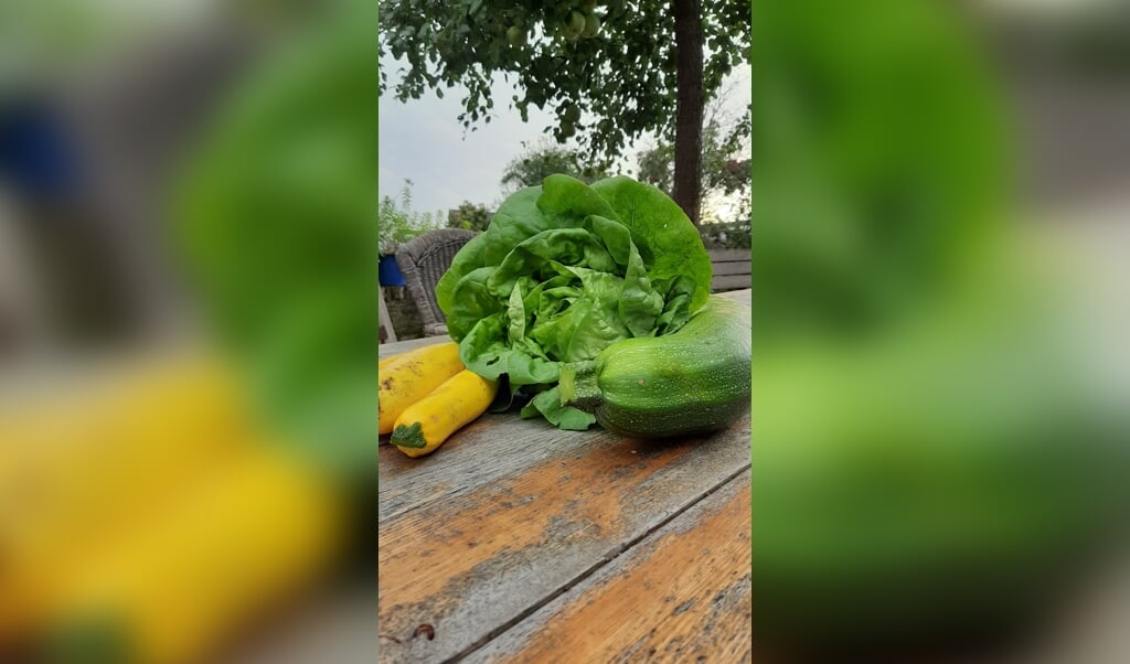 Verrassing's groenten  Onze zomerse tafel  Met liefde gedekt