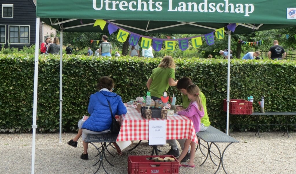 ‘t Winkeltje is open voor informatie over Utrechts Landschap en er zijn allerlei heerlijke streekproducten en cadeautjes te koop.