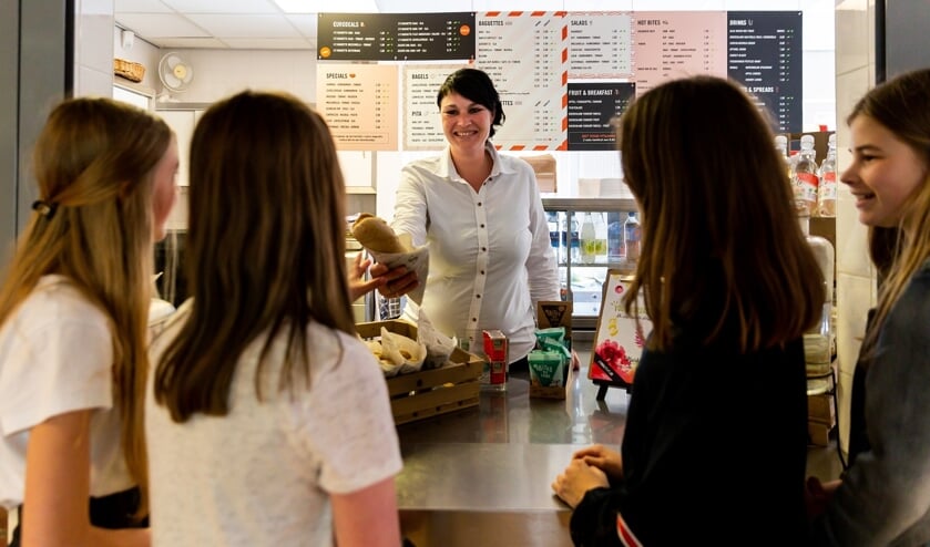 De Gezonde Schoolkantine is een langlopend project van het Voedingscentrum. Het doel is een gezonder voedingsaanbod op vo- en mbo-scholen.