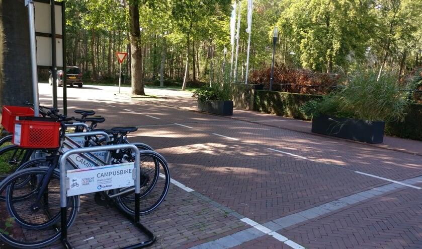 Naast een uitgiftepunt op de locatie Sweco zijn er ook uitgiftepunten bij het Science Park Bilthoven en het Berg en Bosch-terrein (foto). [foto Henk van de Bunt]  