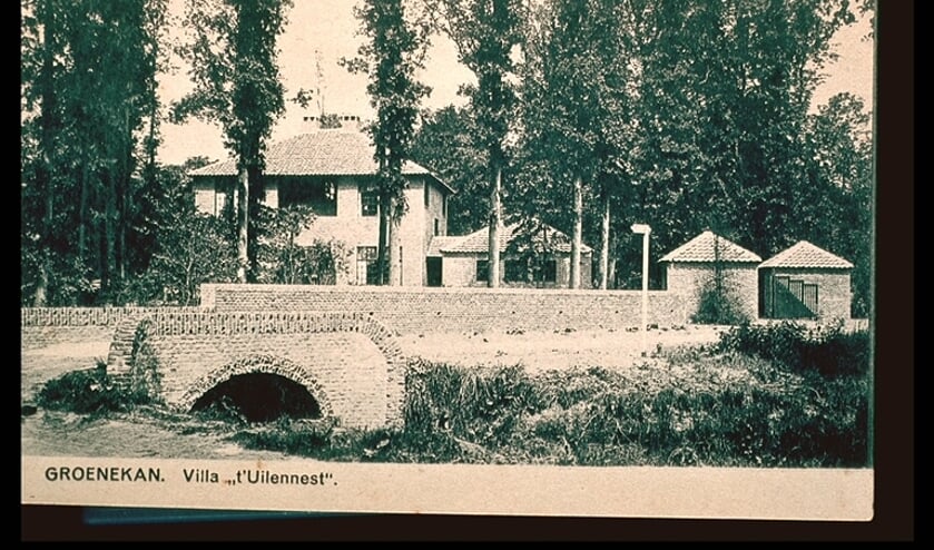 Villa 't Uilennest in de dertiger jaren, het pand is nu in vervallen staat.