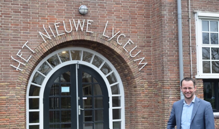 Na zeven jaar vertrekt Dick Frantzen bij Het Nieuwe Lyceum.