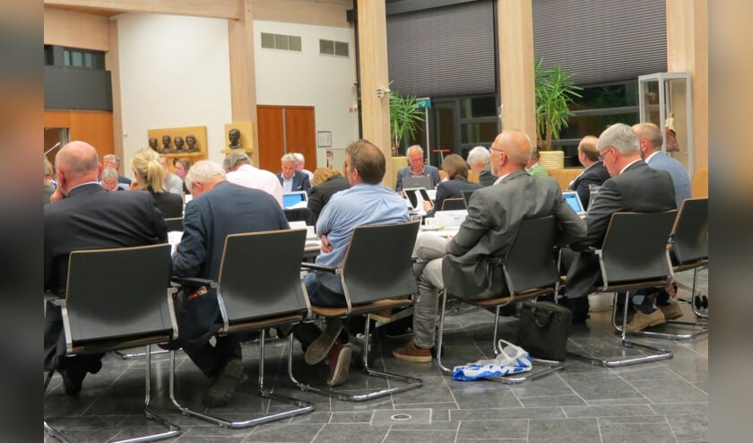 De lokale volksvertegenwoordiging in actie.