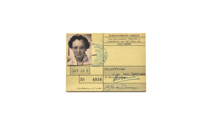 Collegekaart mevr. Van Leerzem. (foto Universiteit Utrecht)