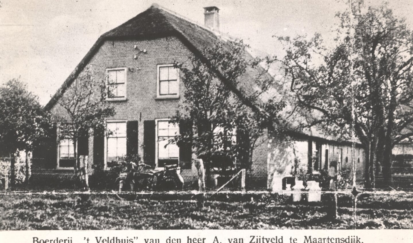 Duitse soldaten waren ingekwartierd op boerderij ’t Veldhuis van de heer van Zijtveld in Maartensdijk. (foto uit de digitale verzameling van Rienk Miedema)
