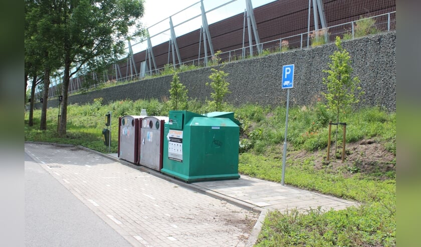 Containers in de Spoorlaan blijven bovengronds.