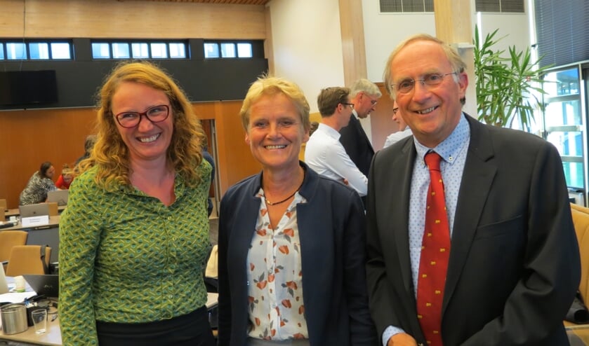 Mutaties in de raad. V.l.n.r. Marijn Peperkamp, Ingrid Oude Lenferink en René Olthof.