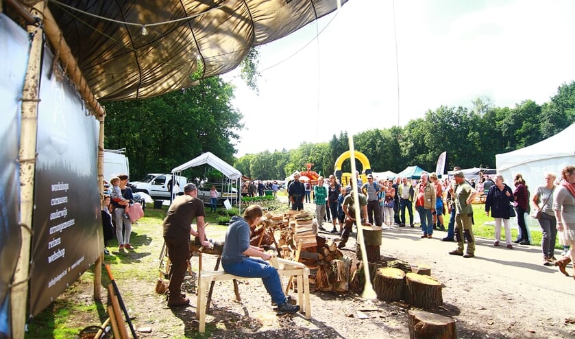Tijdens het Houthakkersfeest in Lage Vuursche is altijd veel te zien.